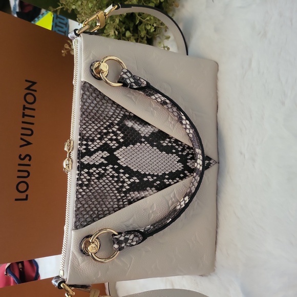 LOUIS VUITTON Creme Empreinte Monogram Leather Python V BB Tote Bag - RARE - Picture 4 of 14